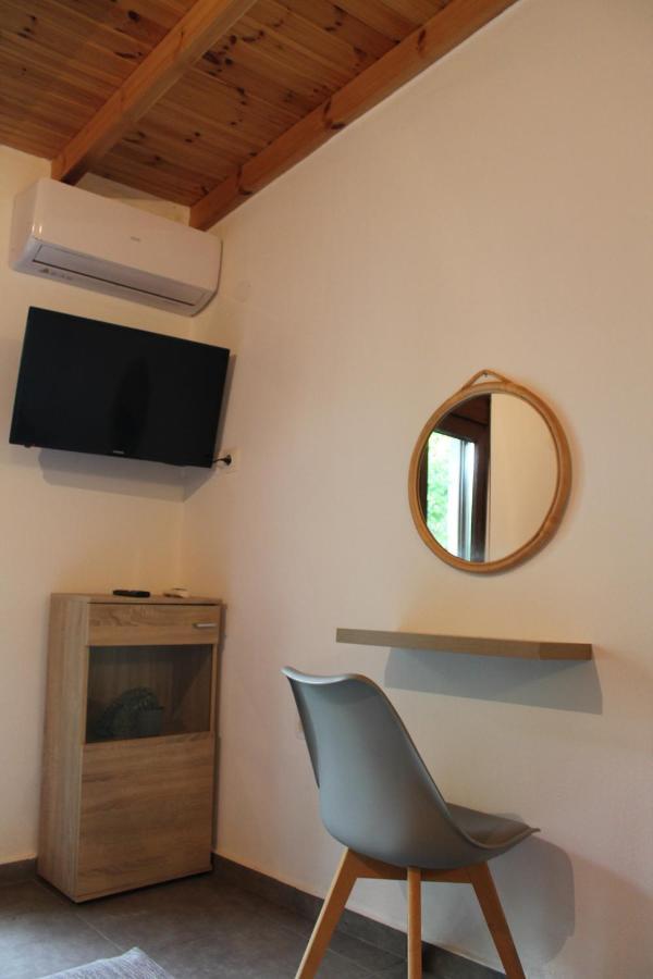 Citrus Garden Apartman Néa Szkióni Kültér fotó