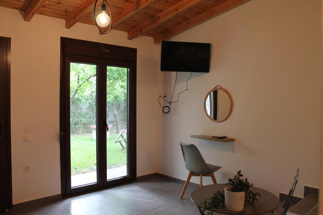 Citrus Garden Apartman Néa Szkióni Kültér fotó
